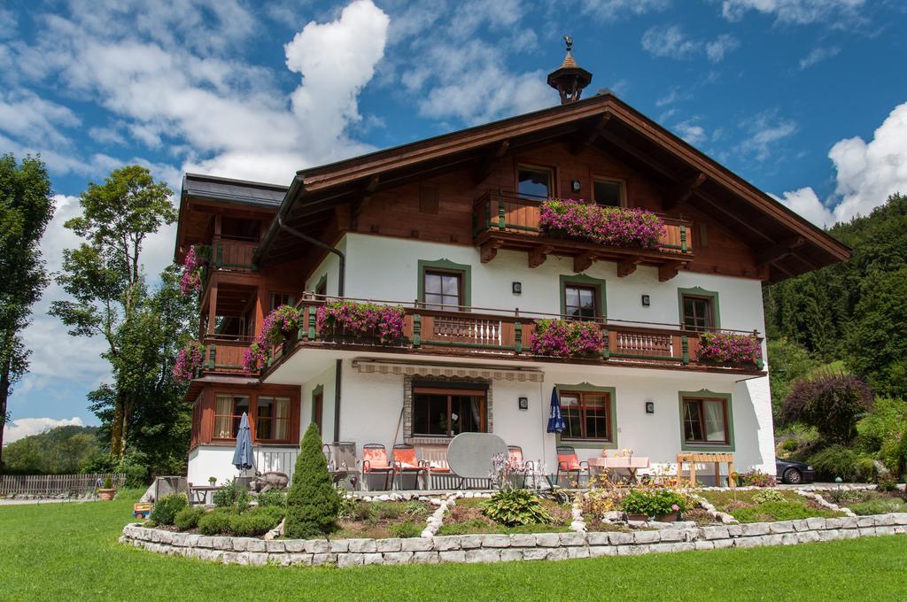 Haus Hirschpoint Hotel Faistenau Exterior foto